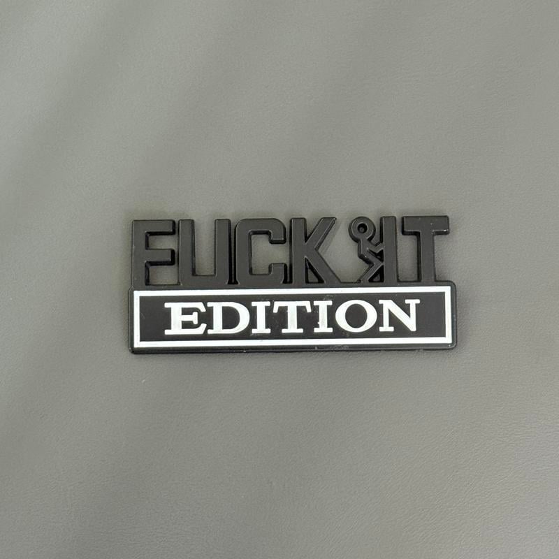 ⏰ "FUCK IT"-Edition Emblem (2er-Set)