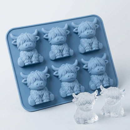 ⏳Last Day Special Price $8.99!!🐮 Mini Highland Cow Ice Cube Mold – Cute 3D Ice for Drinks, Parties & Gifts