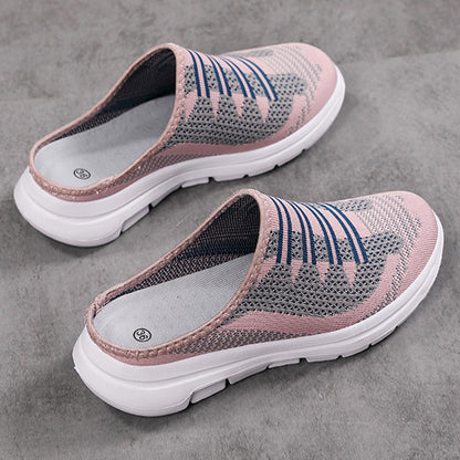 Comfortable and breathable slippers with closed toes